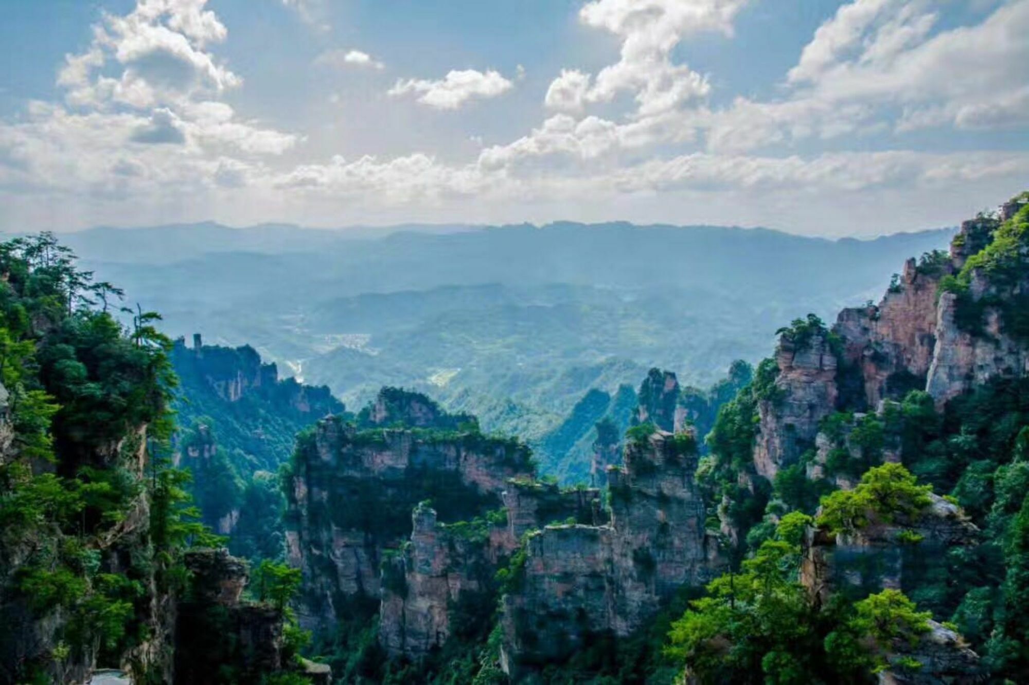 Zhangjiajie Yueranju Hostel Exterior photo